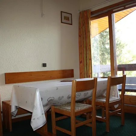 Apartment Le De 1 *