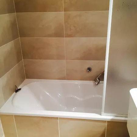 Apartment Le De 1 *